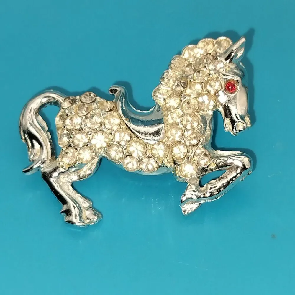 Vintage Rhinestone Horse Brooch Pin Silver Tone Clear Red Eye Equestrian Jewelry